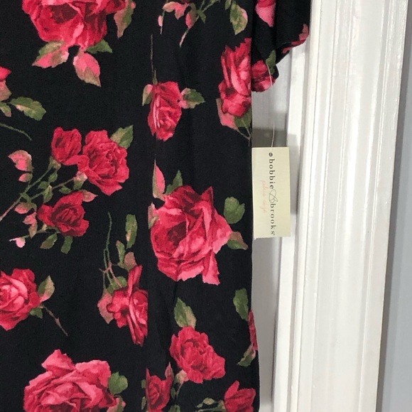 soft black with pink red green rose print knit top - Picture 5 of 8